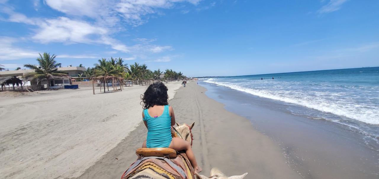 Casa Belen - Beautiful Beach View Home On Stone Island Isla La Piedra ภายนอก รูปภาพ